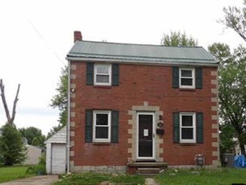 Photo of 799 Wengler Ave, Sharon, PA 16146 (MLS # 1764181)