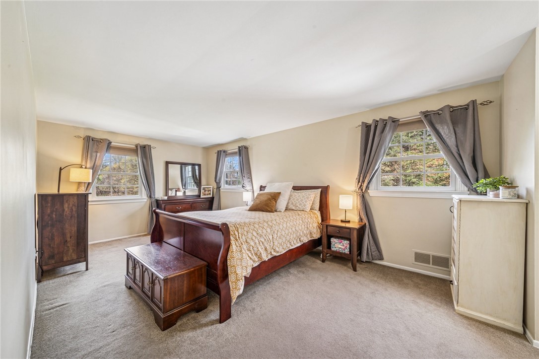 809 Broughton Rd Rd, Bethel Park, Pennsylvania image 15