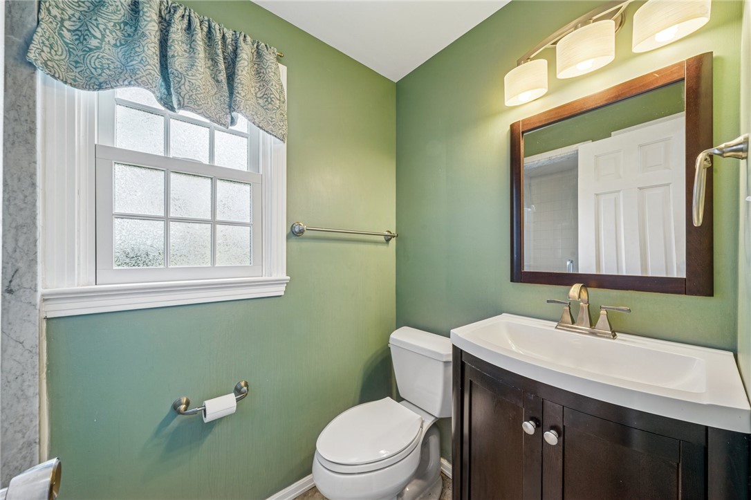809 Broughton Rd Rd, Bethel Park, Pennsylvania image 17