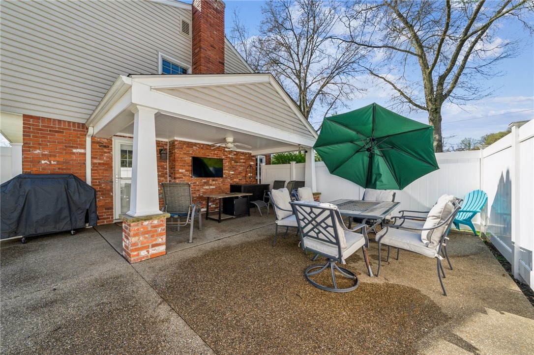 809 Broughton Rd Rd, Bethel Park, Pennsylvania image 26