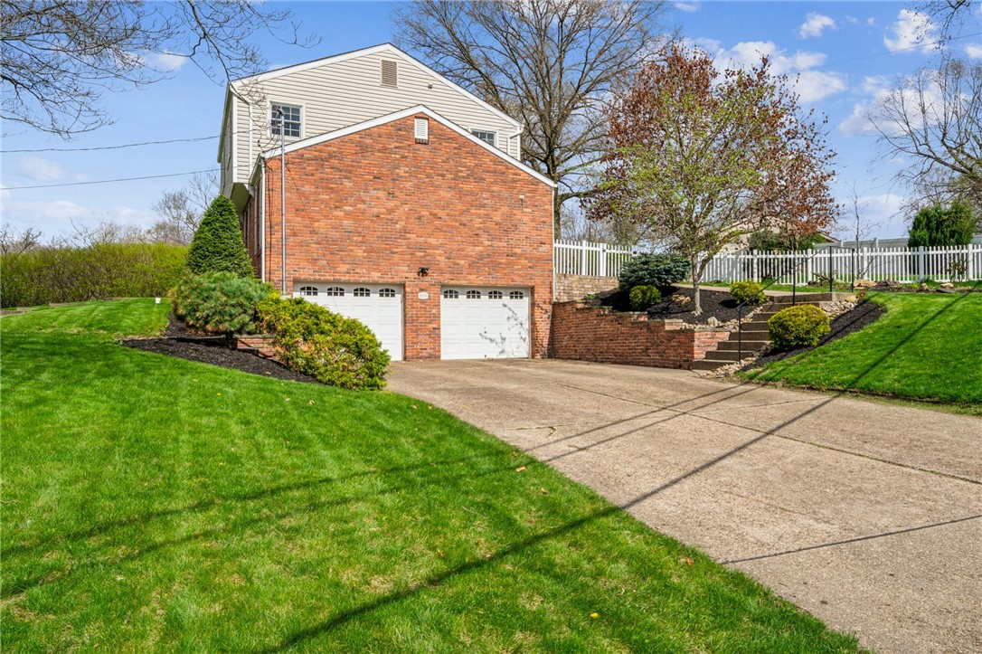 809 Broughton Rd Rd, Bethel Park, Pennsylvania image 30