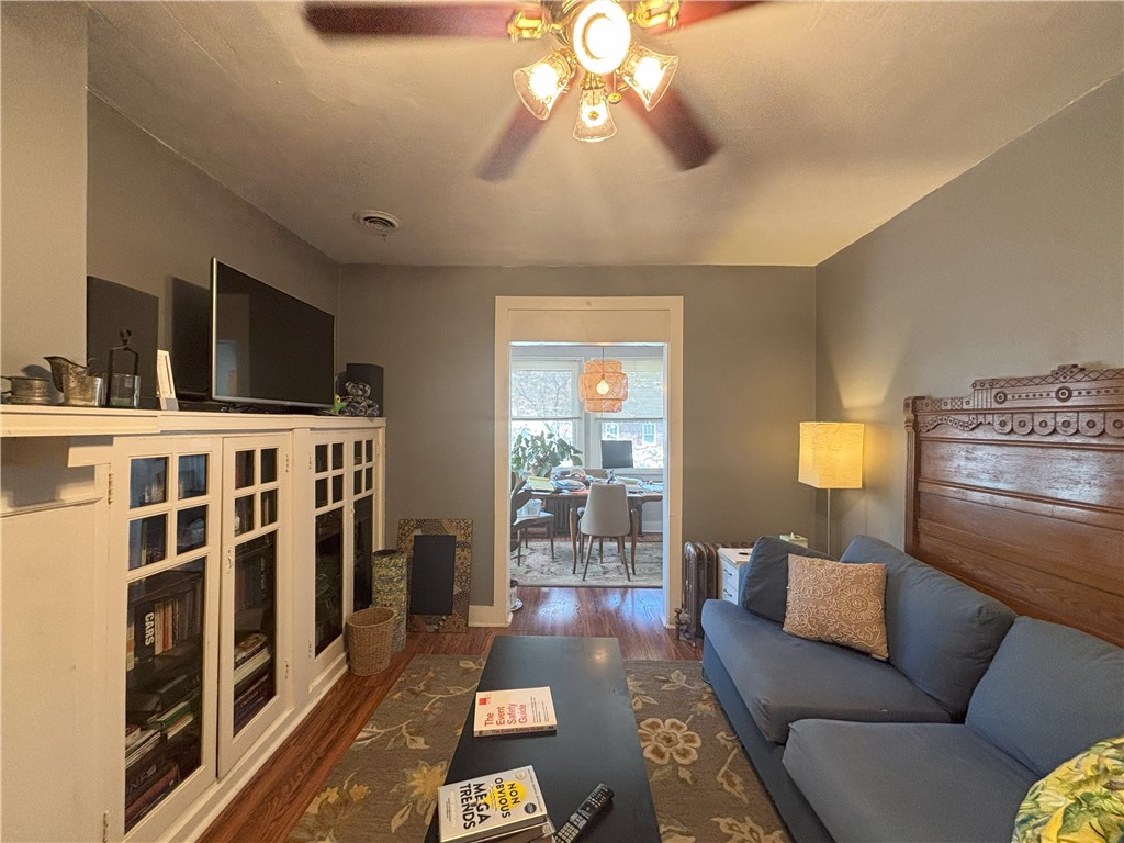 Regent Square, Pennsylvania 15221, United States, 1 Bedroom Bedrooms, ,1 BathroomBathrooms,Residential,Active,119624