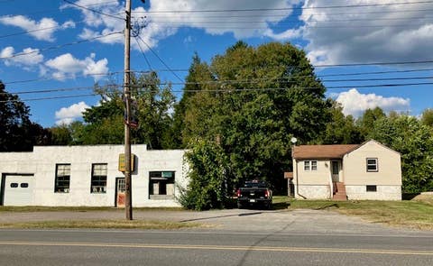 Photo for 464-466 Locust Street