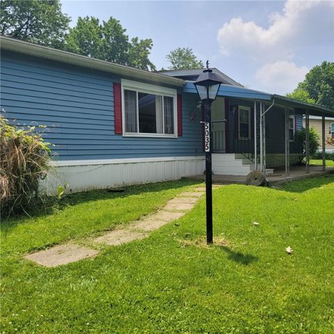 5035 Bear Run Rd Cranberry Twp PA 16066