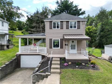 Homes For Sale - 706 East  Drive Dr<br/> Clairton, PA 15025