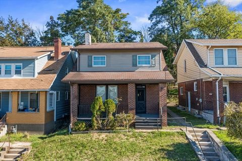 Photo of 56 Bascom Ave, Pittsburgh, PA 15214 (MLS # 1724540)