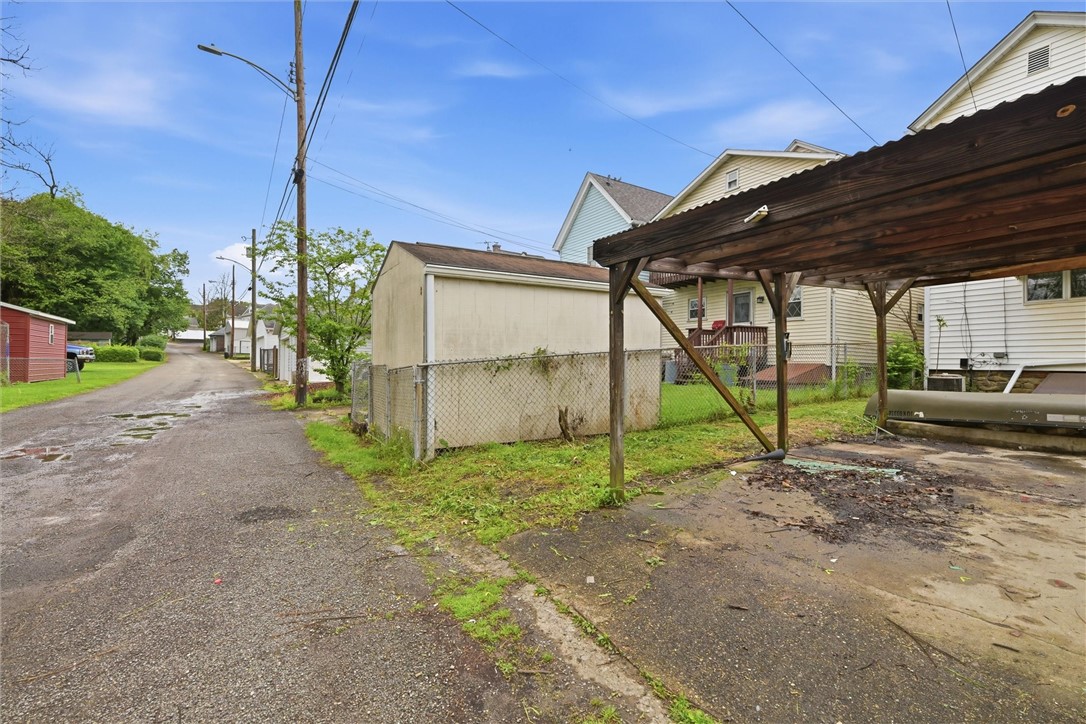 180 Franklin Ave
