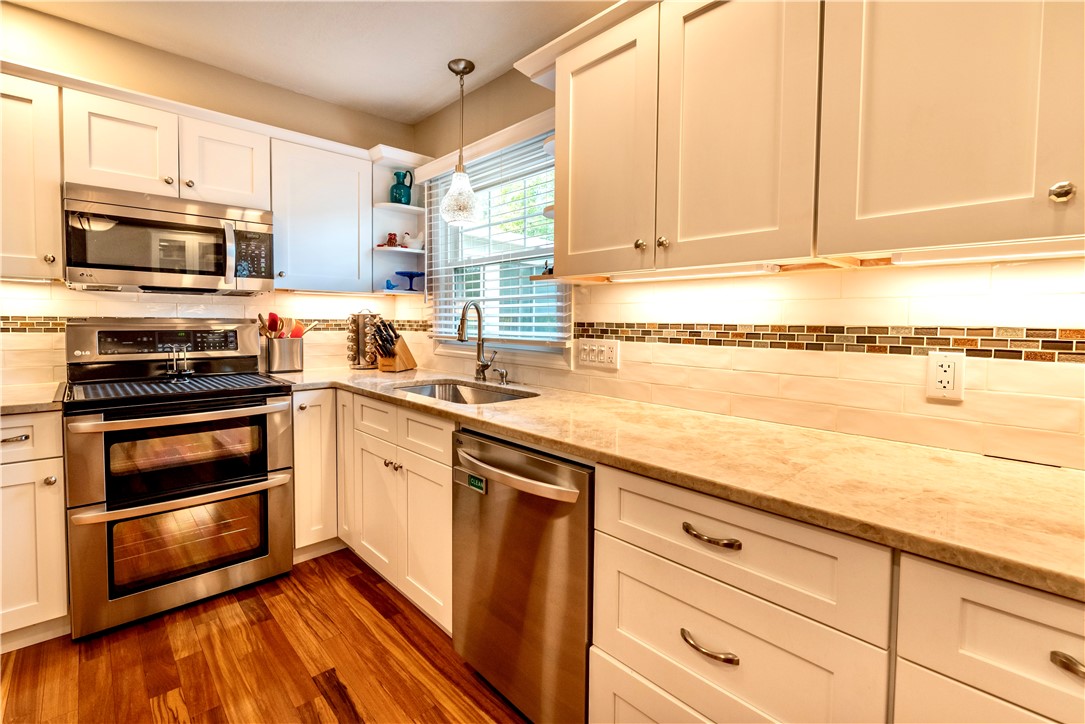 Center Twp, Pennsylvania 16001, United States, 3 Bedrooms Bedrooms, ,2 BathroomsBathrooms,Residential,Active,220344