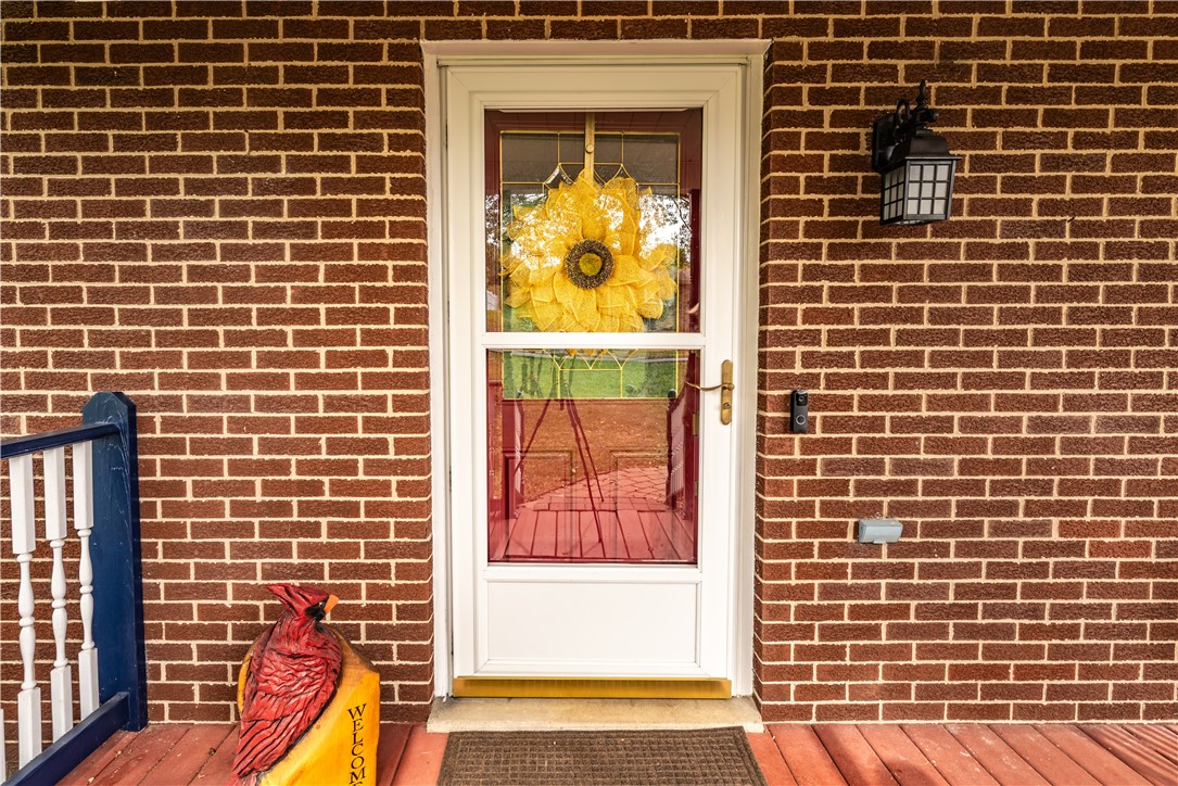 Center Twp, Pennsylvania 16001, United States, 3 Bedrooms Bedrooms, ,2 BathroomsBathrooms,Residential,Active,220344