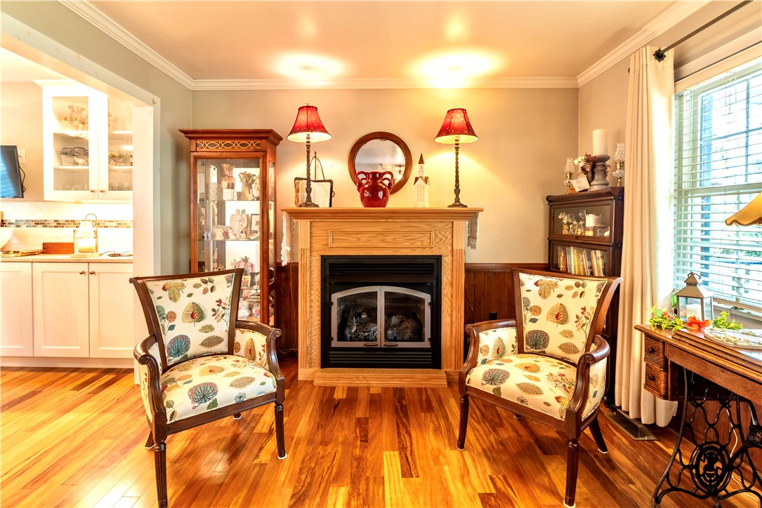 Center Twp, Pennsylvania 16001, United States, 3 Bedrooms Bedrooms, ,2 BathroomsBathrooms,Residential,Active,220344