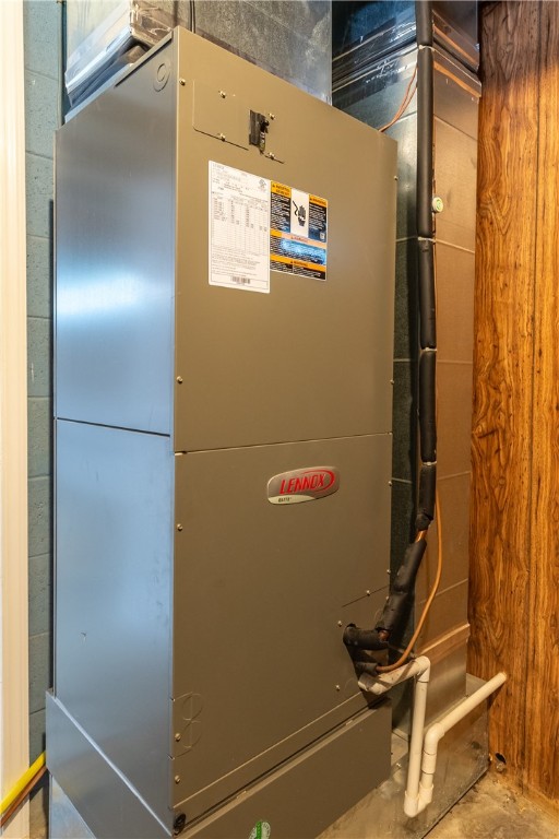 Center Twp, Pennsylvania 16001, United States, 3 Bedrooms Bedrooms, ,2 BathroomsBathrooms,Residential,Active,220344