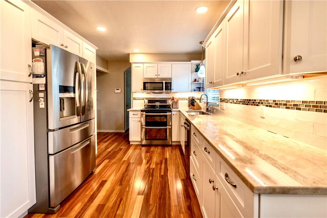 Center Twp, Pennsylvania 16001, United States, 3 Bedrooms Bedrooms, ,2 BathroomsBathrooms,Residential,Active,220344