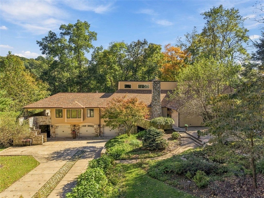 337 Fox Chapel Road