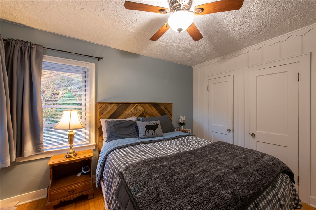 Allegheny Twp, Pennsylvania 15656, United States, 4 Bedrooms Bedrooms, ,1 BathroomBathrooms,Residential,Active,239302