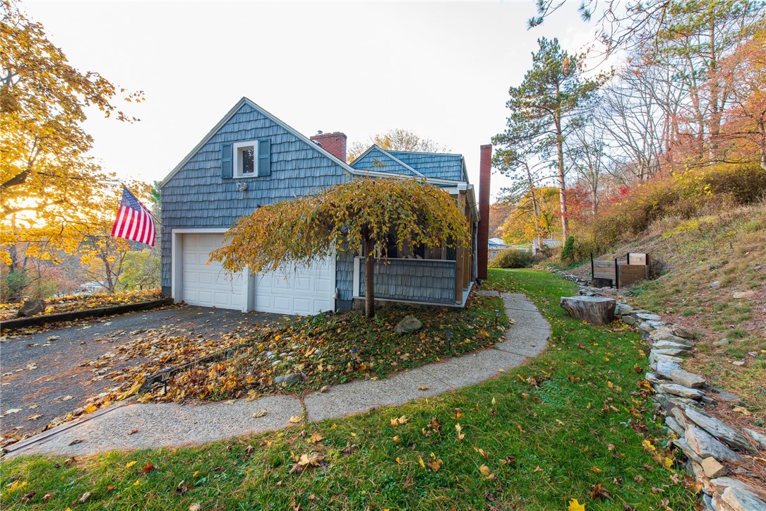 Allegheny Twp, Pennsylvania 15656, United States, 4 Bedrooms Bedrooms, ,1 BathroomBathrooms,Residential,Active,239302