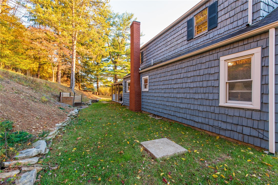 Allegheny Twp, Pennsylvania 15656, United States, 4 Bedrooms Bedrooms, ,1 BathroomBathrooms,Residential,Active,239302