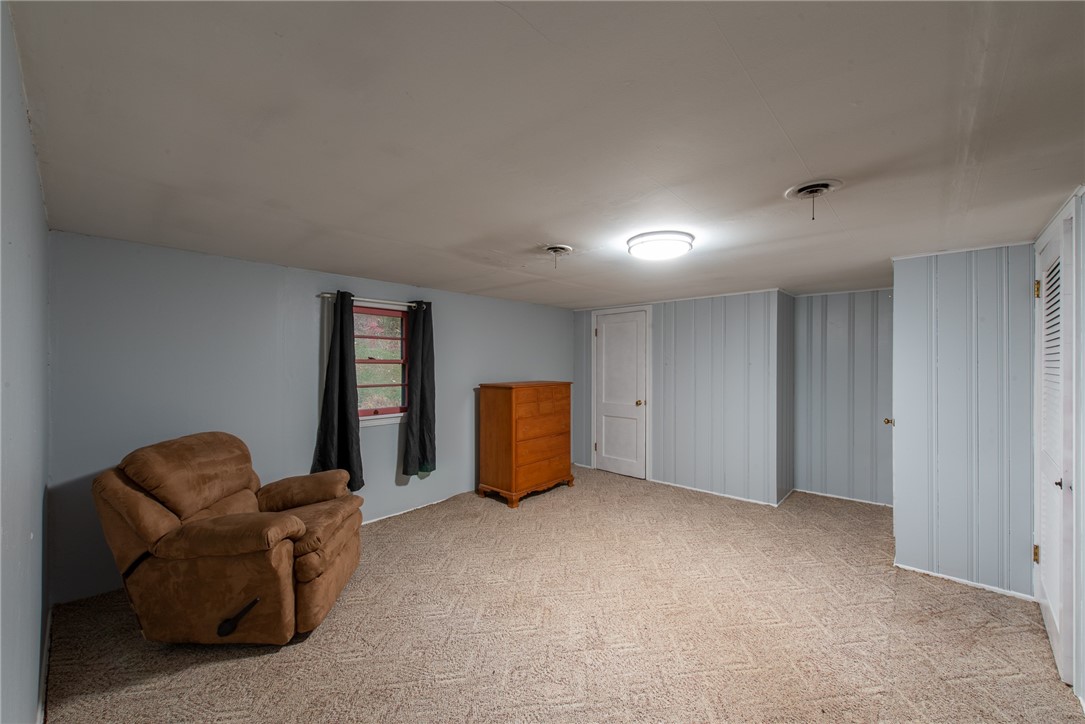 Allegheny Twp, Pennsylvania 15656, United States, 4 Bedrooms Bedrooms, ,1 BathroomBathrooms,Residential,Active,239302