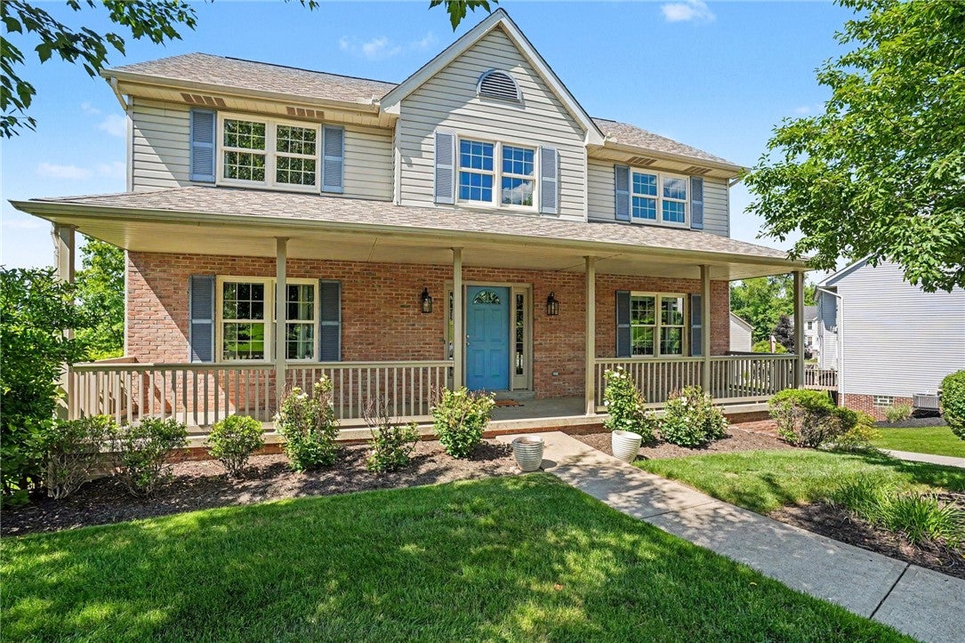 120 Bayberry Ln
