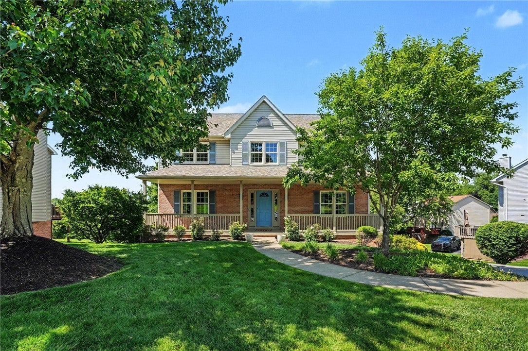 120 Bayberry Ln