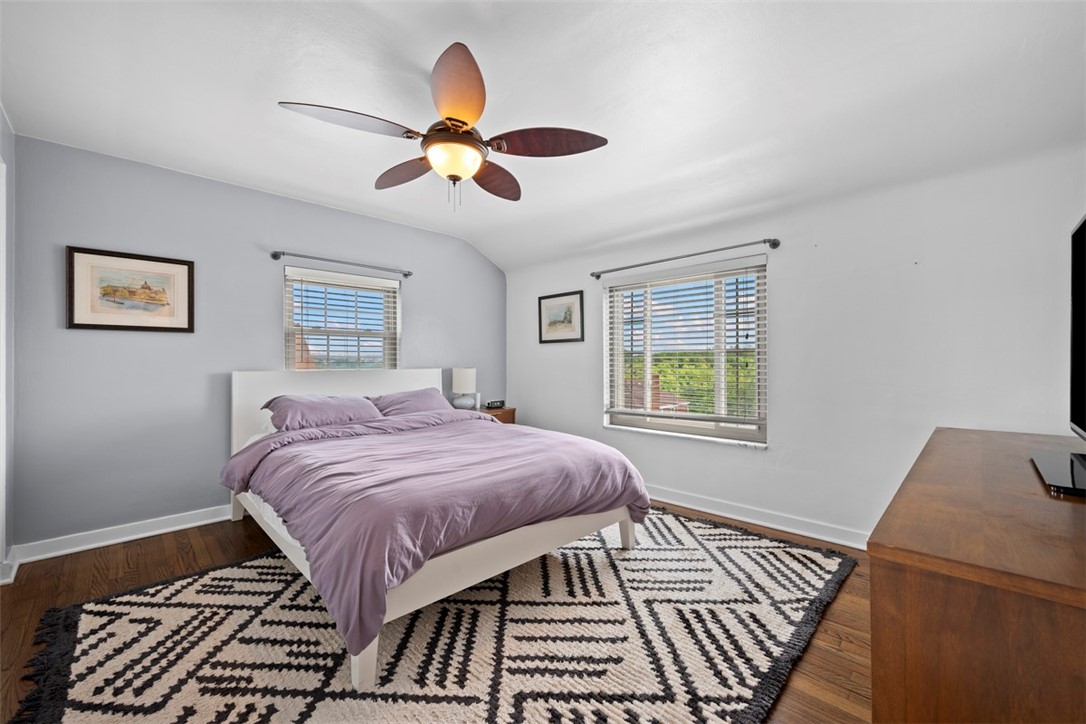 Brookline, Pennsylvania 15226, United States, 3 Bedrooms Bedrooms, ,1 BathroomBathrooms,Residential,Contingent,131134