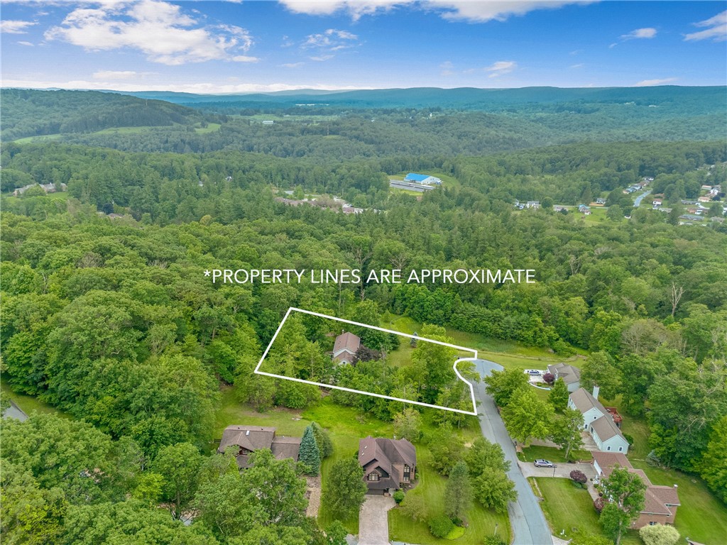 Westmont Hilltop School District, Pennsylvania 15905, United States, 5 Bedrooms Bedrooms, ,4 BathroomsBathrooms,Residential,Active,162014