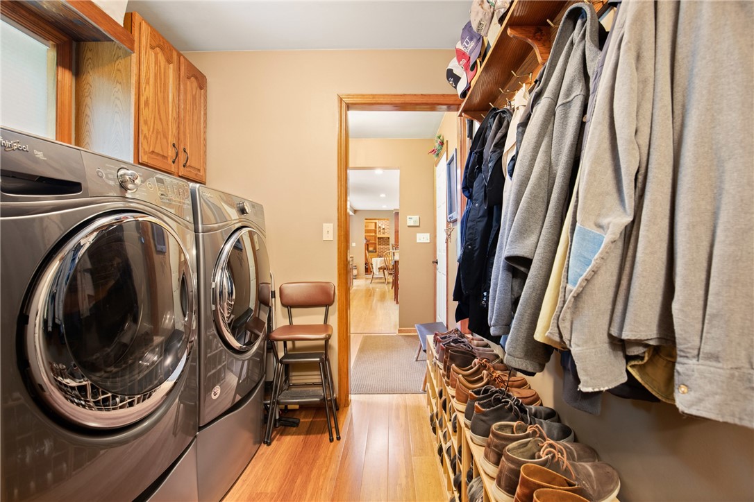 Westmont Hilltop School District, Pennsylvania 15905, United States, 5 Bedrooms Bedrooms, ,4 BathroomsBathrooms,Residential,Active,162014