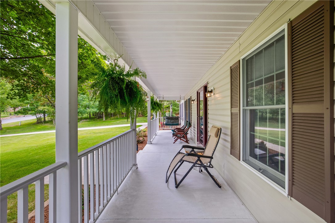 Westmont Hilltop School District, Pennsylvania 15905, United States, 5 Bedrooms Bedrooms, ,4 BathroomsBathrooms,Residential,Active,162014