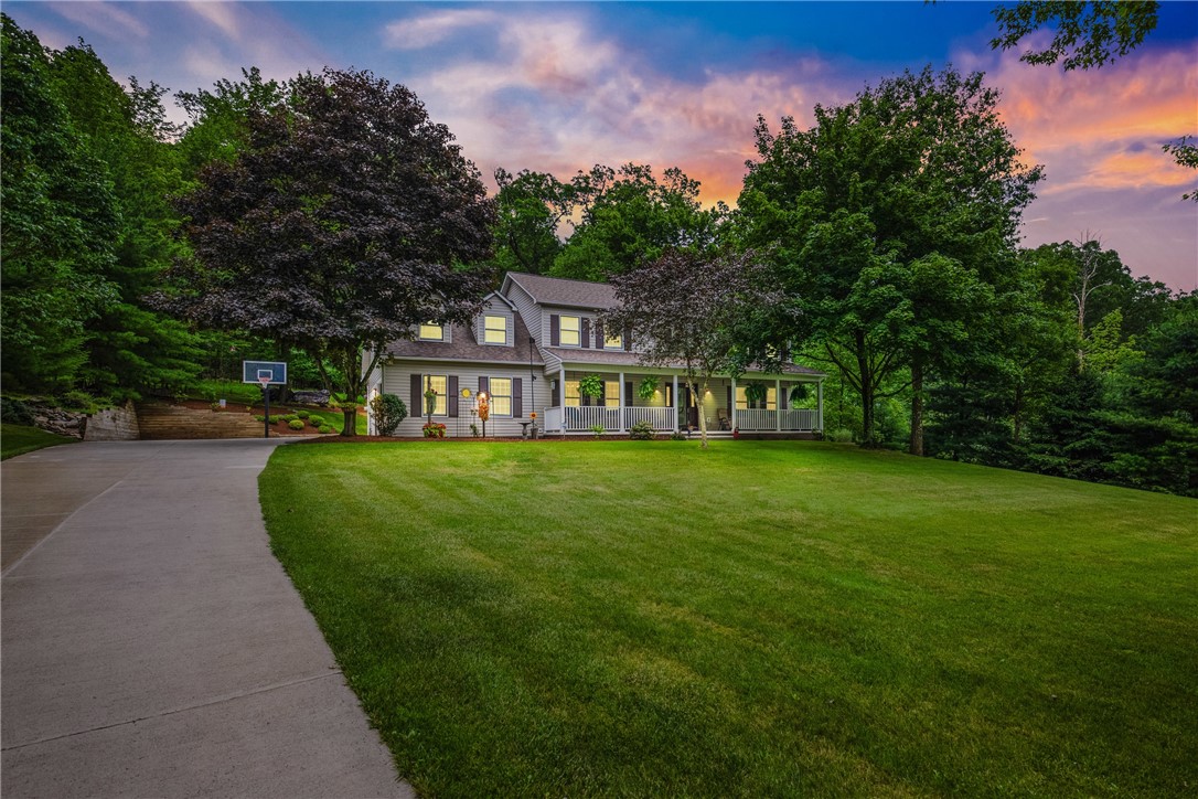 Westmont Hilltop School District, Pennsylvania 15905, United States, 5 Bedrooms Bedrooms, ,4 BathroomsBathrooms,Residential,Active,162014