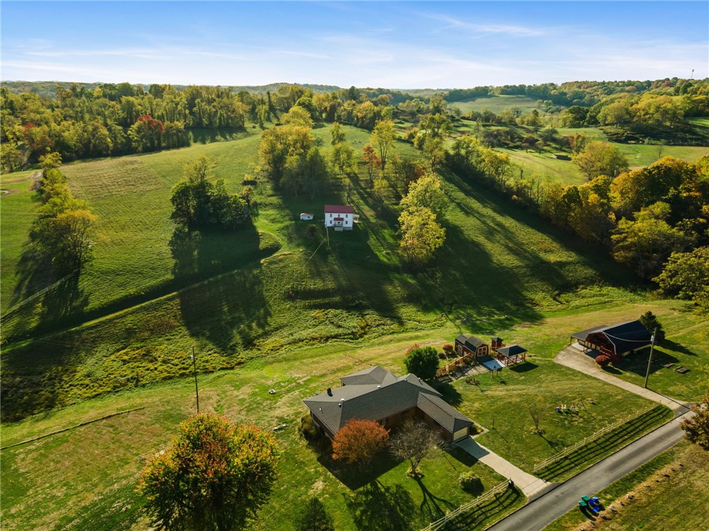 9 Banahasky Lane Ln, Finleyville, Pennsylvania image 1