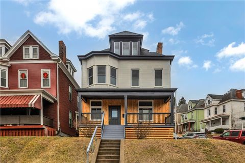 Photo of 749 Hemlock St, Pittsburgh, PA 15202 (MLS # 1740626)