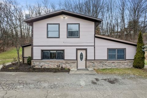9541 Goehring Rd. Cranberry Twp PA 16066