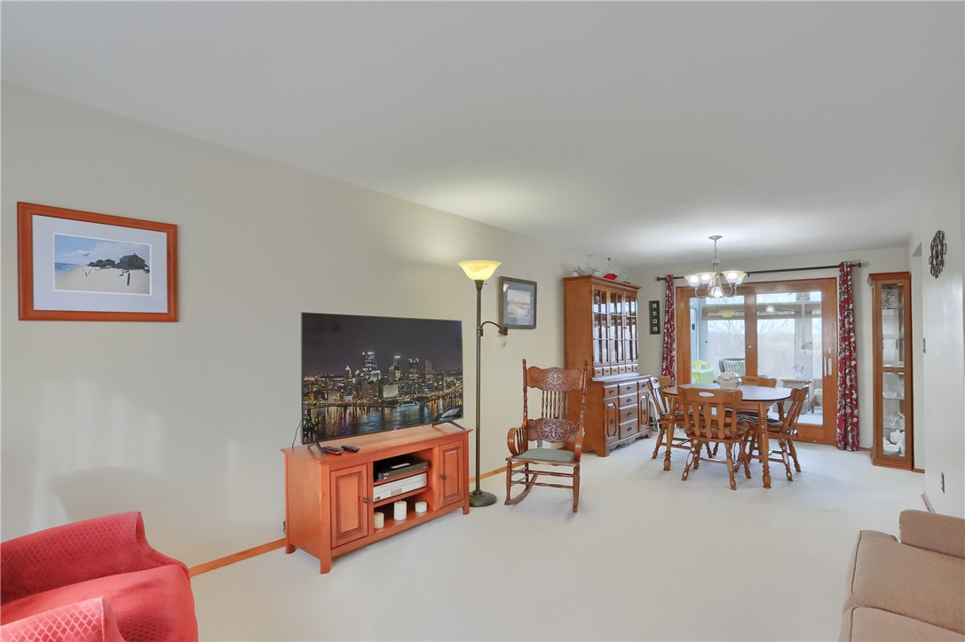 316 Eaton Avenue, Midway, Pennsylvania image 2