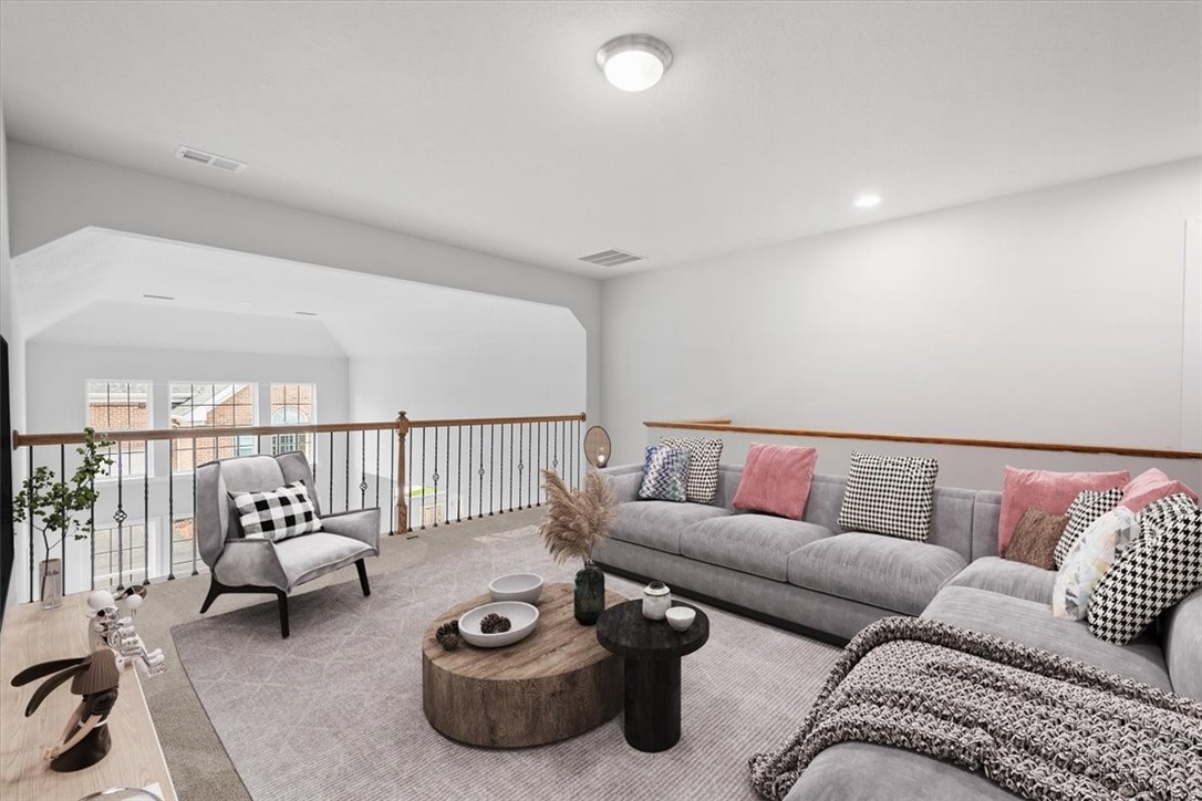 Moon/Crescent Twp, Pennsylvania 15046, United States, 3 Bedrooms Bedrooms, ,3 BathroomsBathrooms,Residential,Active,58658