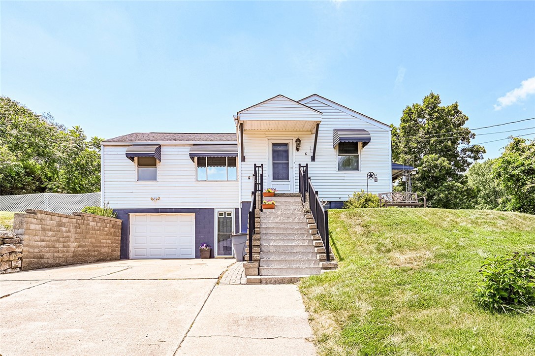 View North Fayette, PA 15057 house