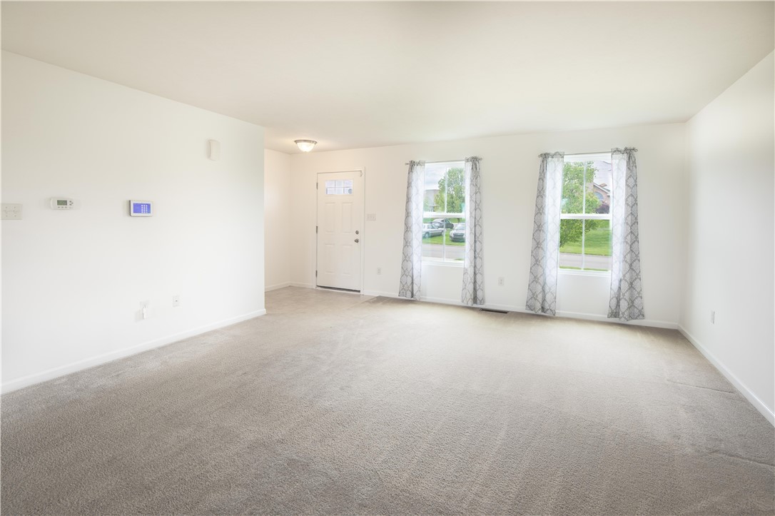 Connoquenessing Boro, Pennsylvania 16033, United States, 4 Bedrooms Bedrooms, ,3 BathroomsBathrooms,Residential,Active,195411