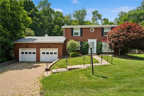 Photo of 260 Cherry Ln, Irwin, PA 15642 (MLS # 1762261)