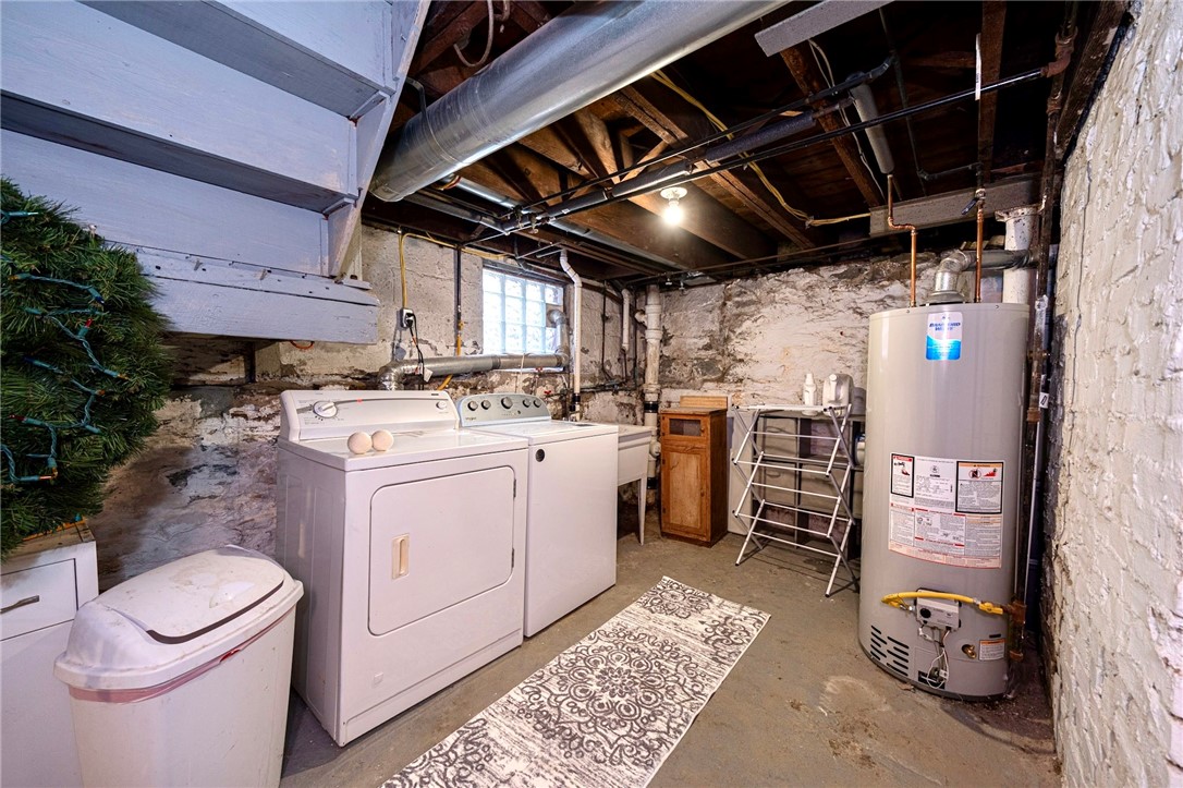 Dormont, Pennsylvania 15216, United States, 3 Bedrooms Bedrooms, ,1 BathroomBathrooms,Residential,Active,251495