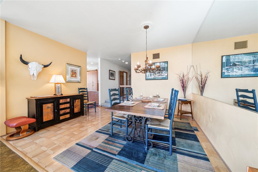 2406 South Ridge Lane Ln, Hidden Valley, Pennsylvania image 15