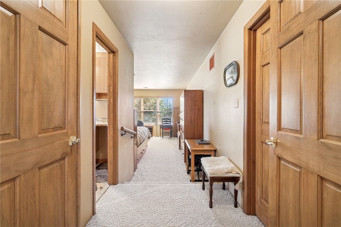 2406 South Ridge Lane Ln, Hidden Valley, Pennsylvania image 22