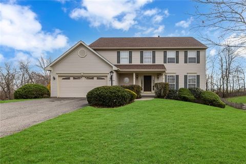 Photo for 220 Edgewood Dr