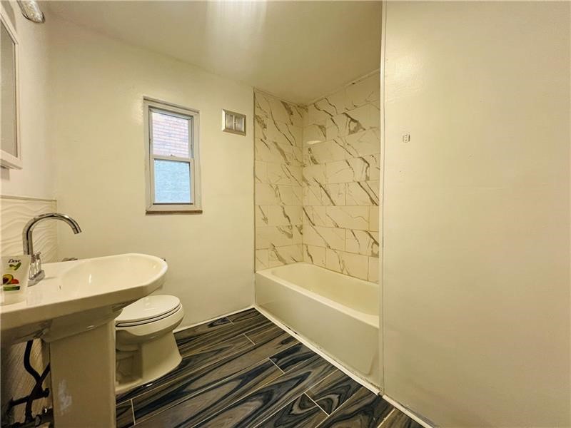 Baldwin Boro, Pennsylvania 15227, United States, 4 Bedrooms Bedrooms, ,2 BathroomsBathrooms,Residential,Active,6745