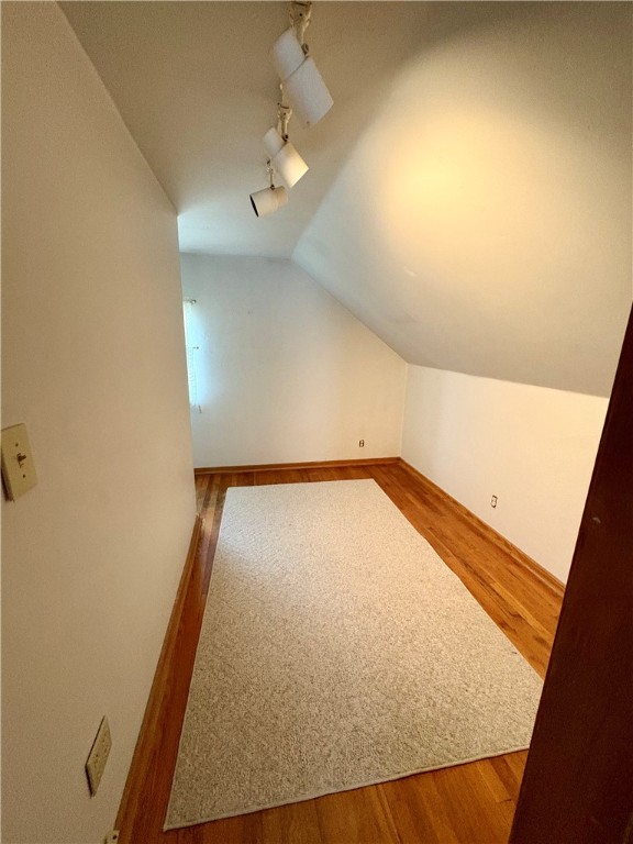4426 East Barlind Dr Dr, Whitehall, Pennsylvania image 13