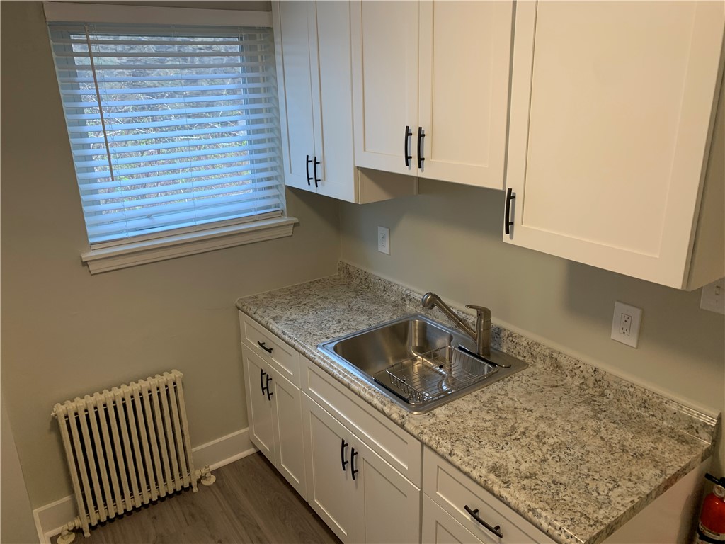 Squirrel Hill, Pennsylvania 15217, United States, 2 Bedrooms Bedrooms, ,1 BathroomBathrooms,Residential,Active,184252