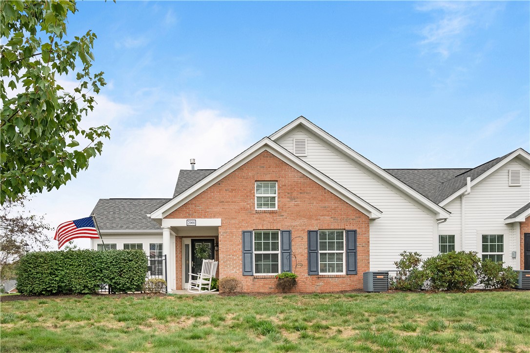 View Connoquenessing Twp, PA 16053 condo