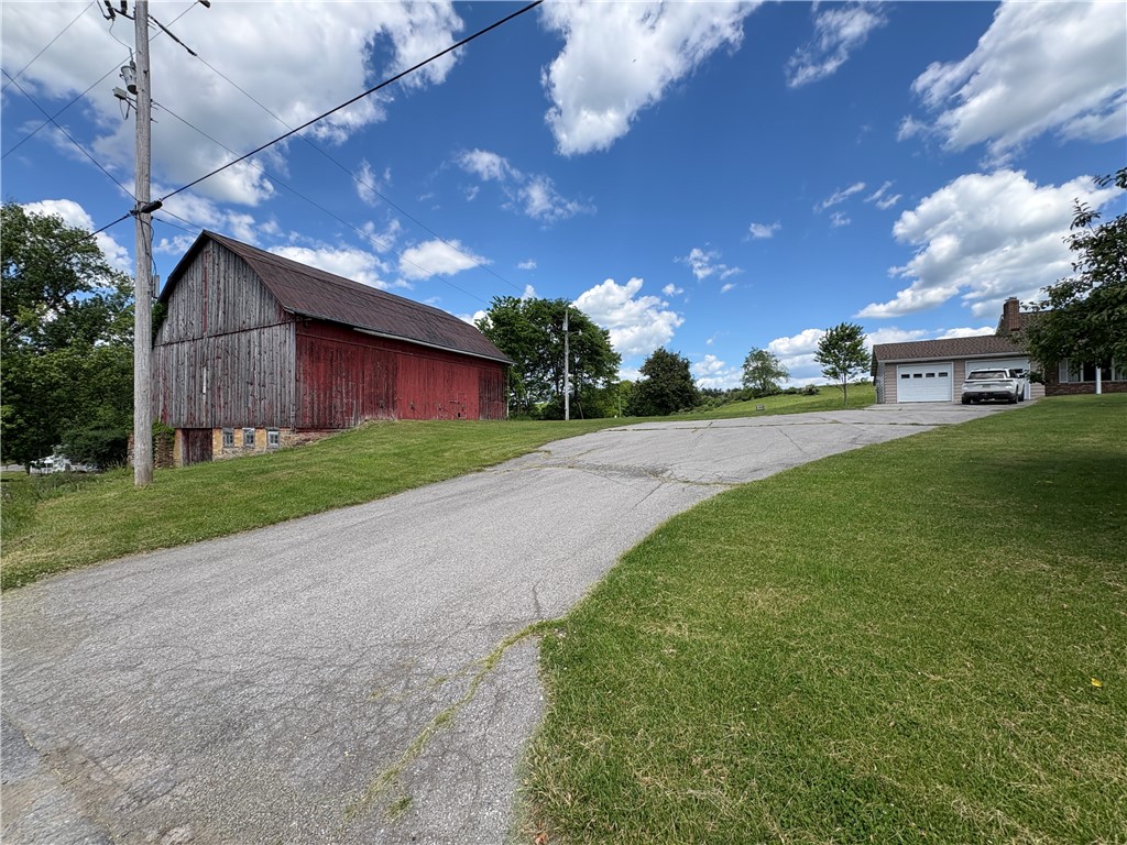 2742 No 8 Rd