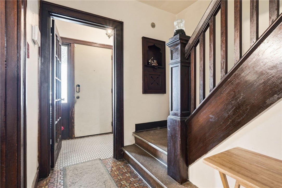 222 39th Street
