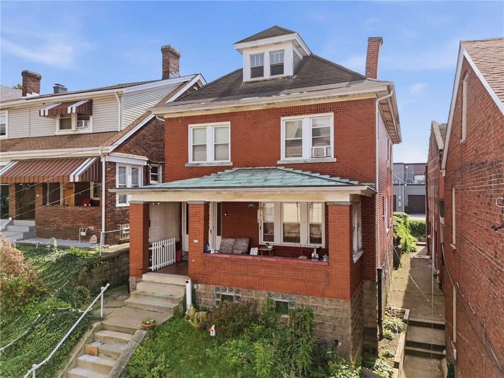 222 39th Street