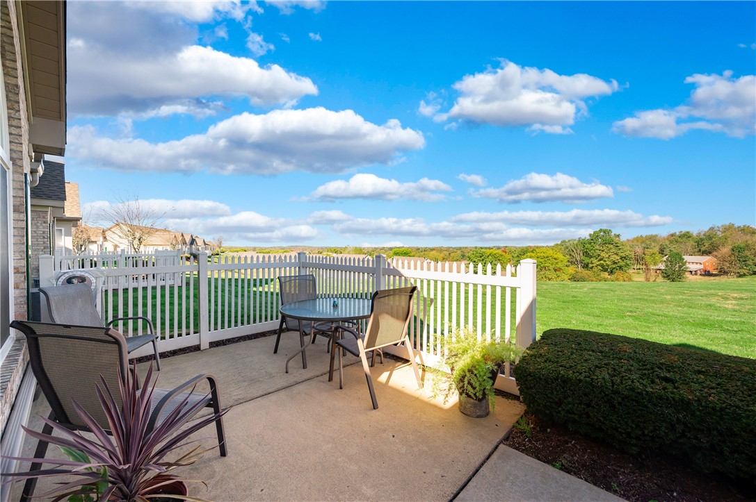 Connoquenessing Twp, Pennsylvania 16053, United States, 2 Bedrooms Bedrooms, ,2 BathroomsBathrooms,Residential,Active,232193