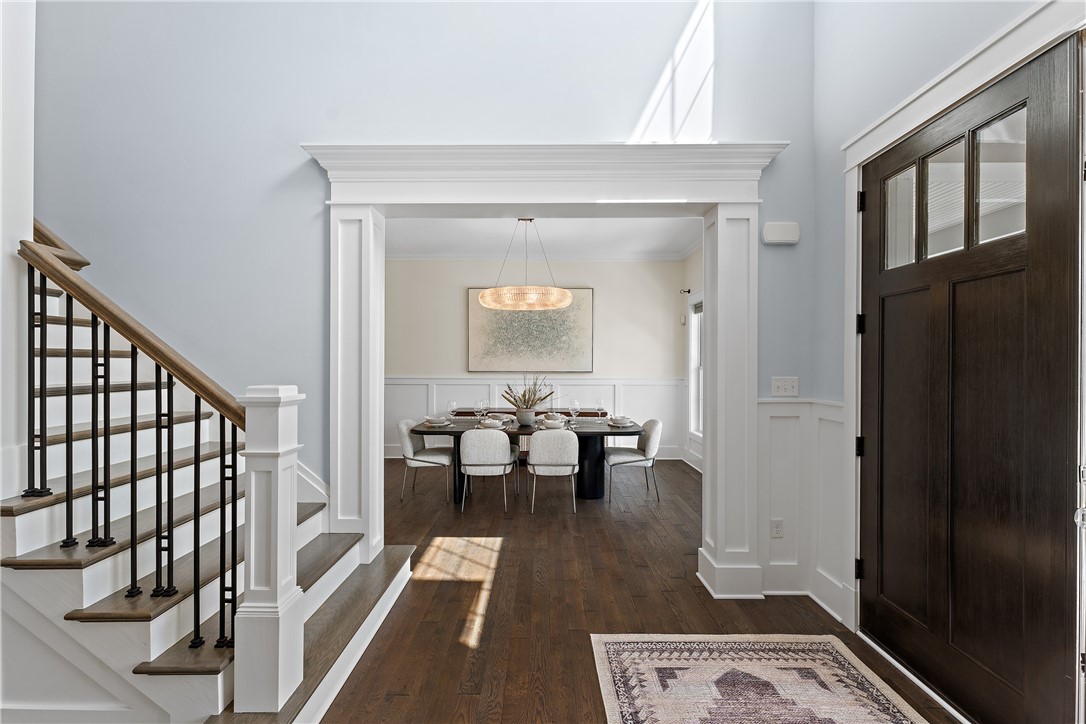 665 Chilliwack Ln