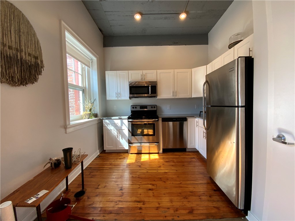 Lawrenceville, Pennsylvania 15201, United States, 1 Bedroom Bedrooms, ,1 BathroomBathrooms,Residential,Active,94633